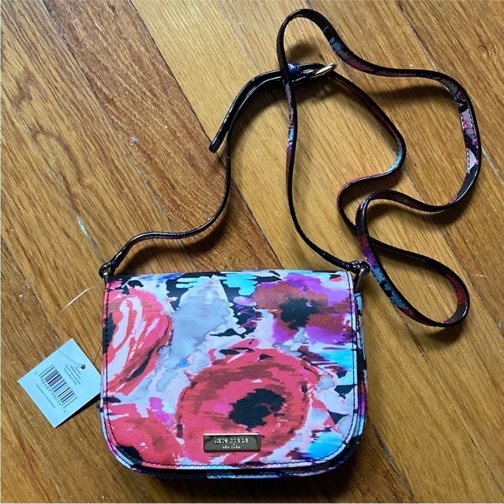 KATE SPADE NEW YORK LAUREL WAY CARSEN CROSSBODY BAG MULTI FLORAL LEATHER & NAVY